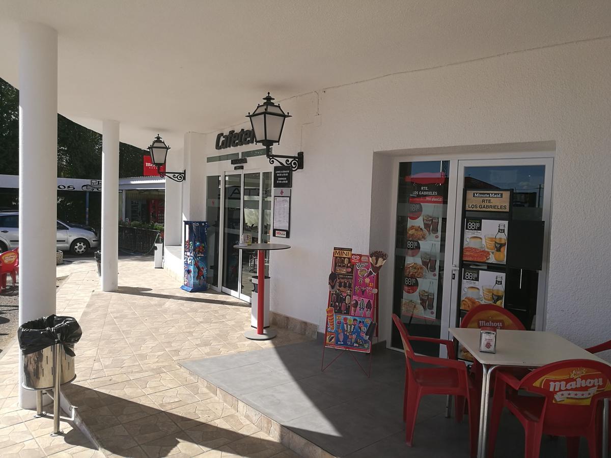 الباثيتي Hostal Los Gabrieles المظهر الخارجي الصورة