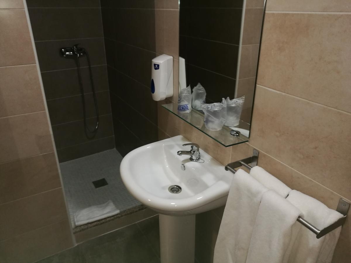 الباثيتي Hostal Los Gabrieles المظهر الخارجي الصورة