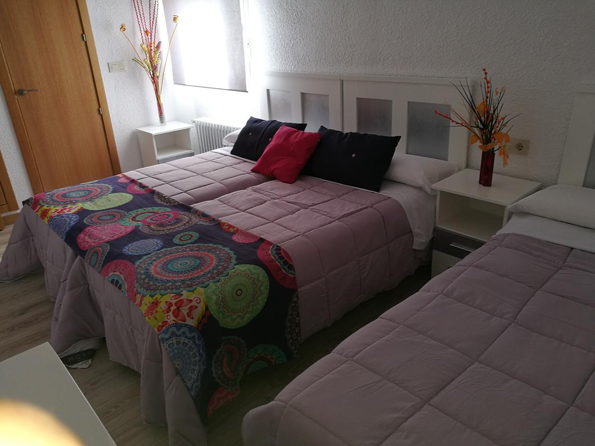 الباثيتي Hostal Los Gabrieles المظهر الخارجي الصورة