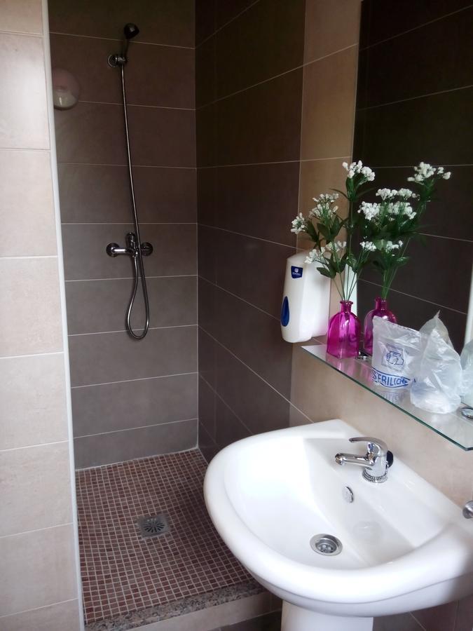 الباثيتي Hostal Los Gabrieles المظهر الخارجي الصورة