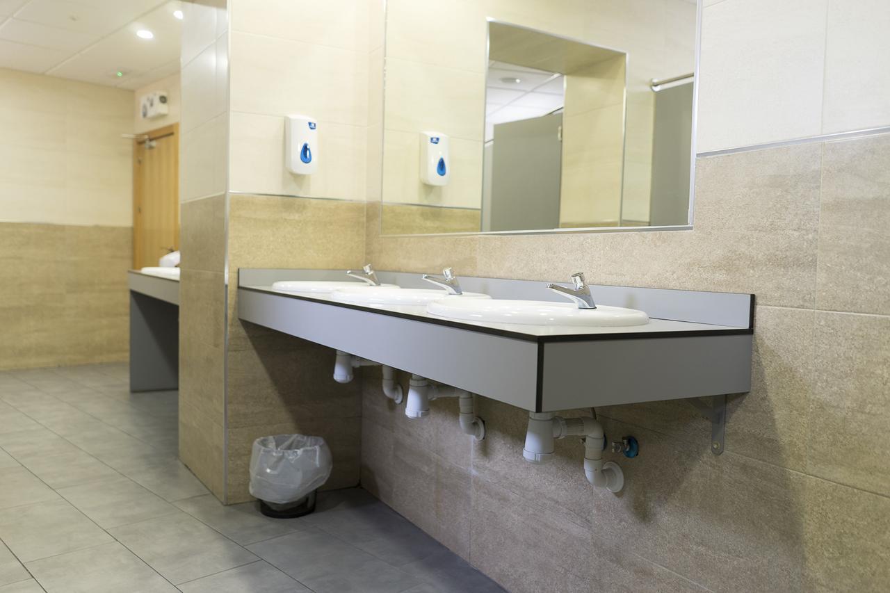 الباثيتي Hostal Los Gabrieles المظهر الخارجي الصورة