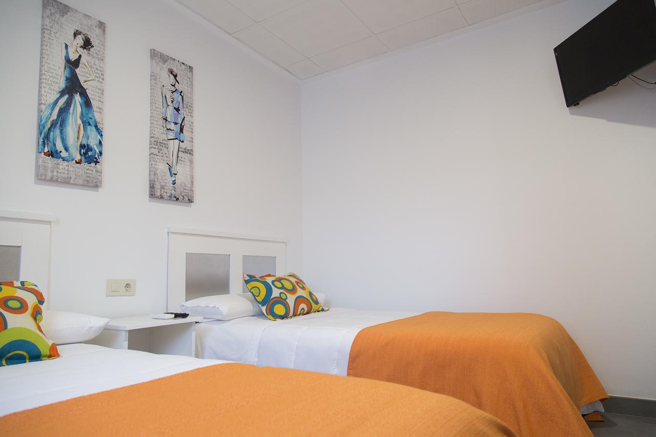 الباثيتي Hostal Los Gabrieles المظهر الخارجي الصورة
